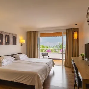 Karon hotels &amp; apartments, all accommodations in Karon